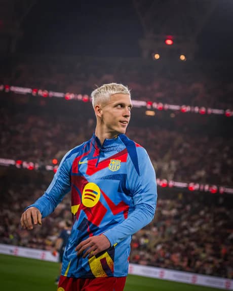 Pre-Match sweatshirt FC Barcelona fourth 25/26